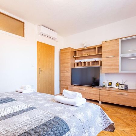 Bobo Central 2Br Apartment Zadar Exteriör bild