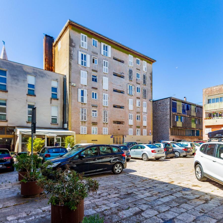 Bobo Central 2Br Apartment Zadar Exteriör bild