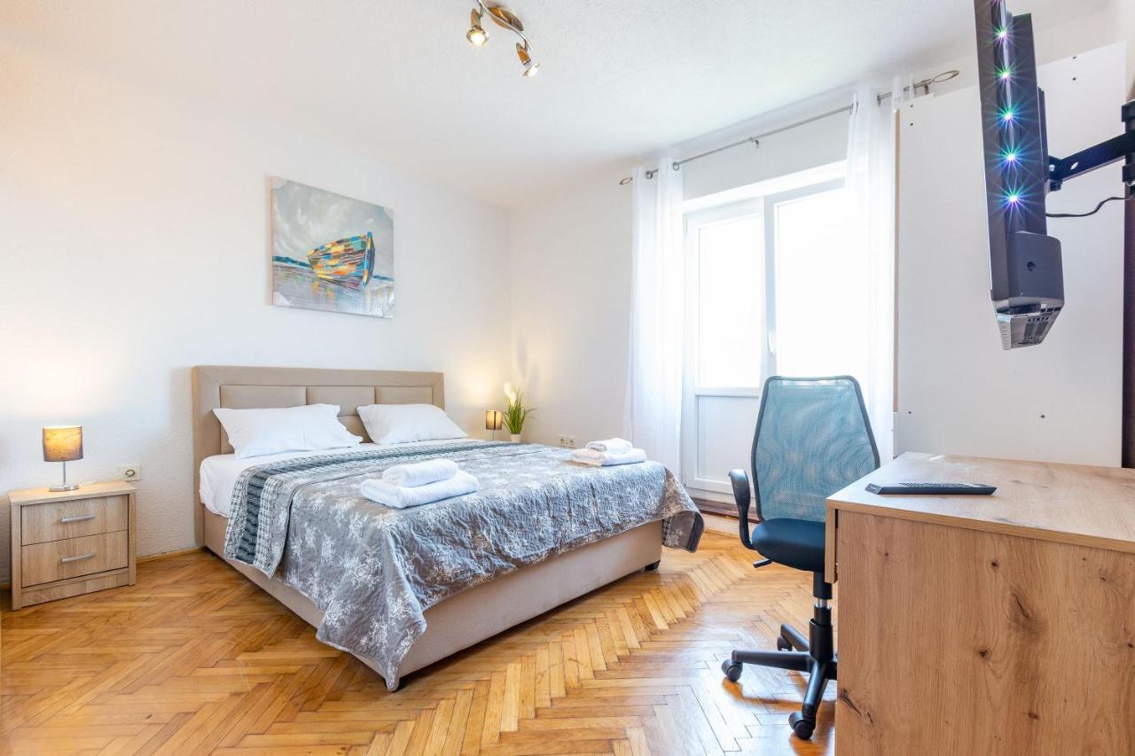 Bobo Central 2Br Apartment Zadar Exteriör bild