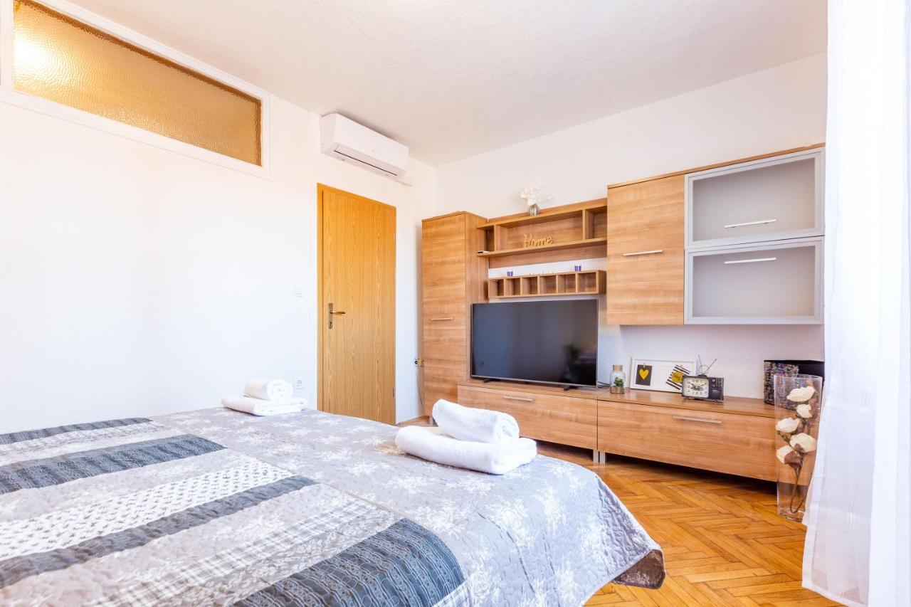 Bobo Central 2Br Apartment Zadar Exteriör bild