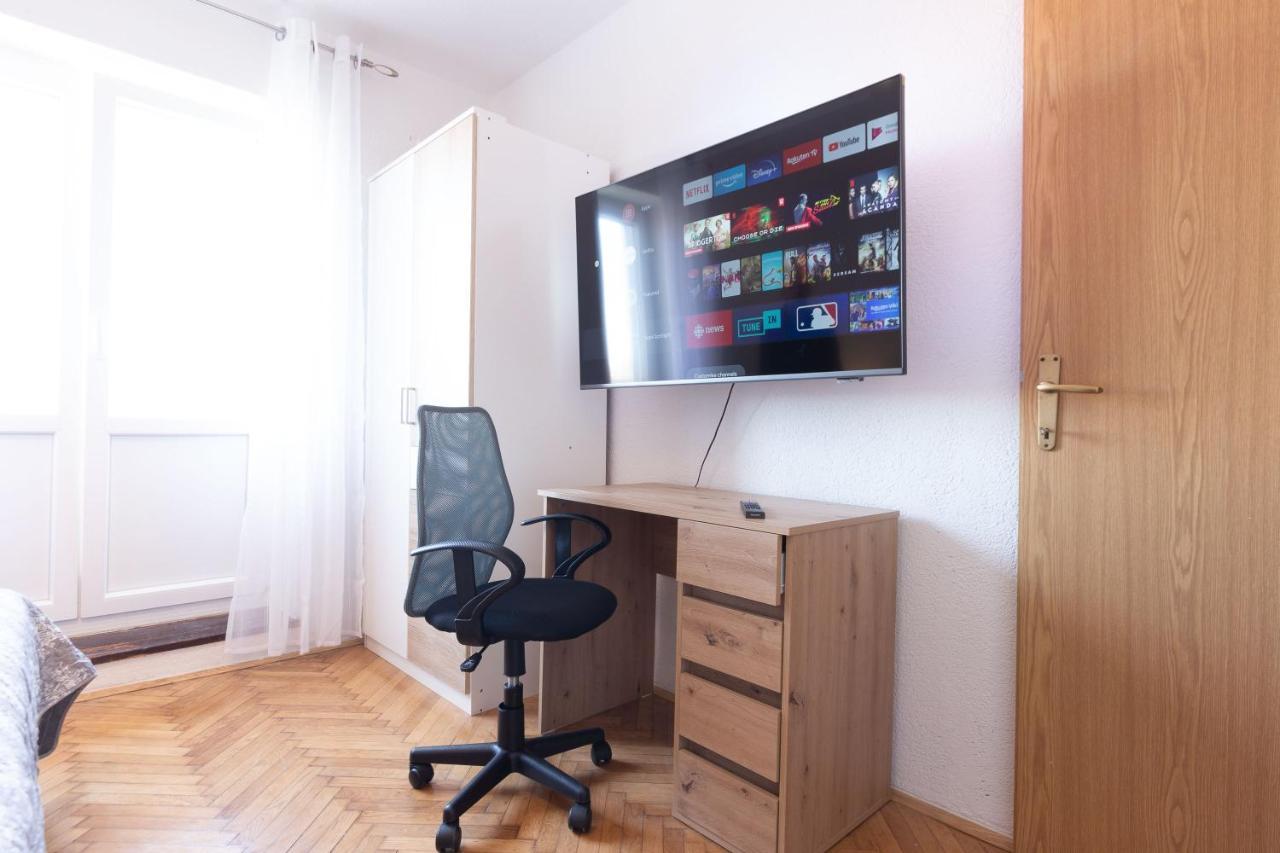 Bobo Central 2Br Apartment Zadar Exteriör bild